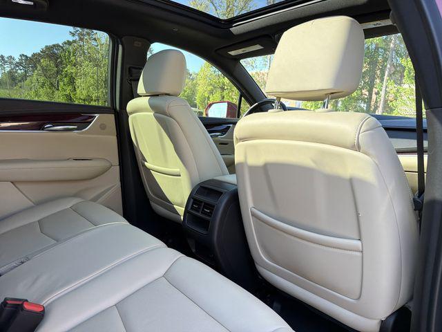 used 2019 Cadillac XT5 car, priced at $22,770