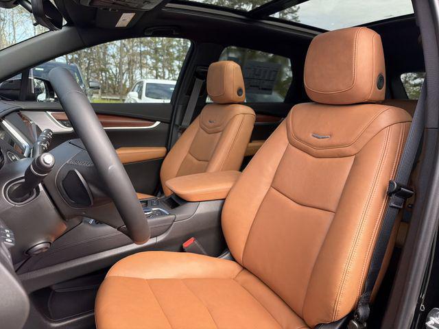 new 2026 Cadillac XT5 car, priced at $60,420