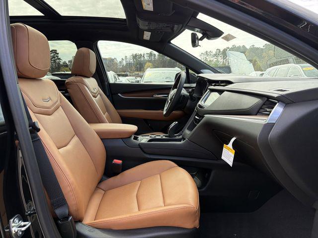 new 2026 Cadillac XT5 car, priced at $60,420