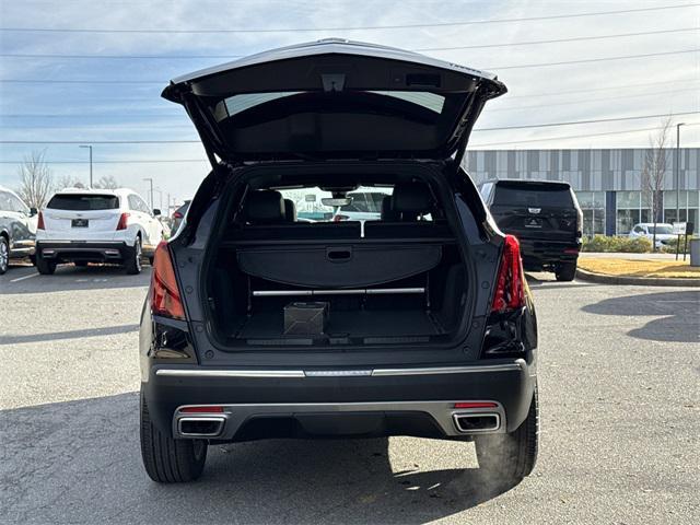 new 2025 Cadillac XT5 car, priced at $59,165