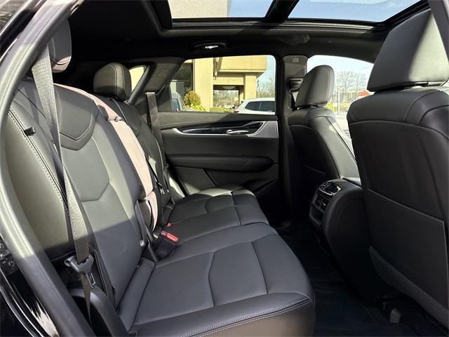 new 2025 Cadillac XT5 car, priced at $59,165