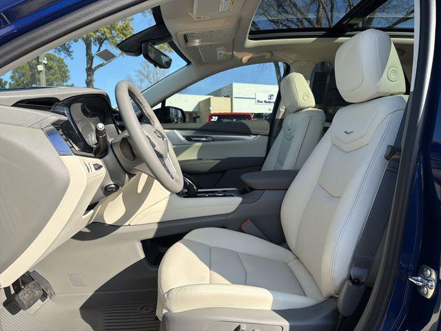 new 2026 Cadillac XT5 car, priced at $60,715