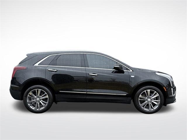 new 2025 Cadillac XT5 car, priced at $58,070
