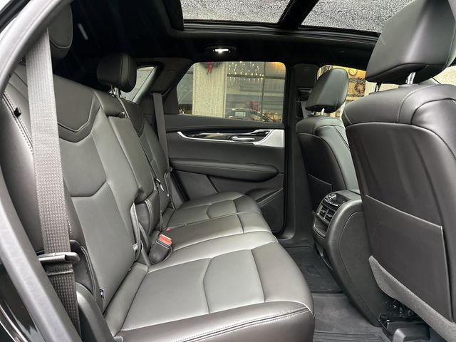 new 2025 Cadillac XT5 car, priced at $58,070