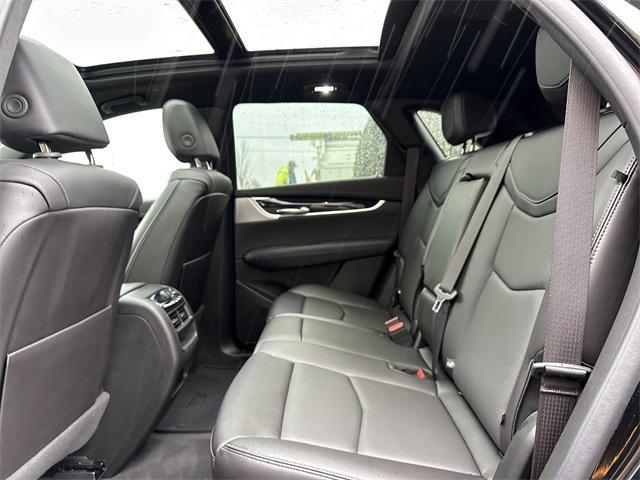 new 2025 Cadillac XT5 car, priced at $58,070