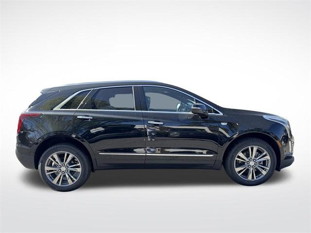 new 2025 Cadillac XT5 car, priced at $56,890