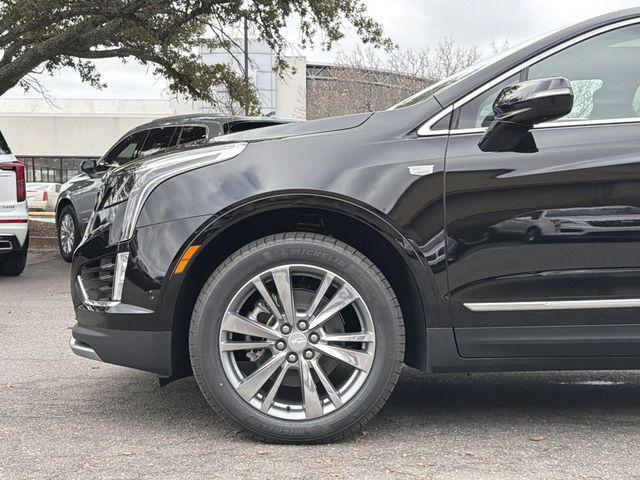 new 2026 Cadillac XT5 car, priced at $60,420