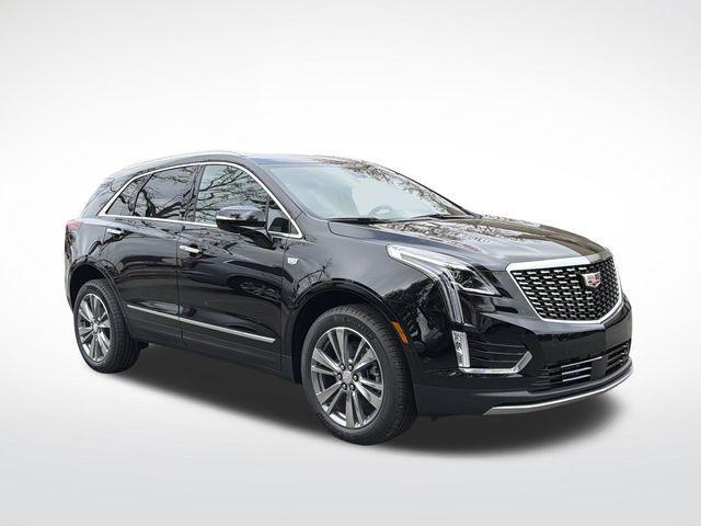 new 2026 Cadillac XT5 car, priced at $60,420