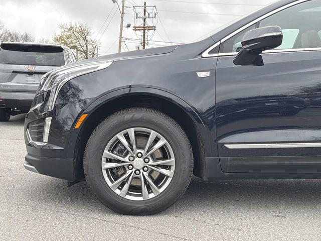 used 2021 Cadillac XT5 car, priced at $25,690