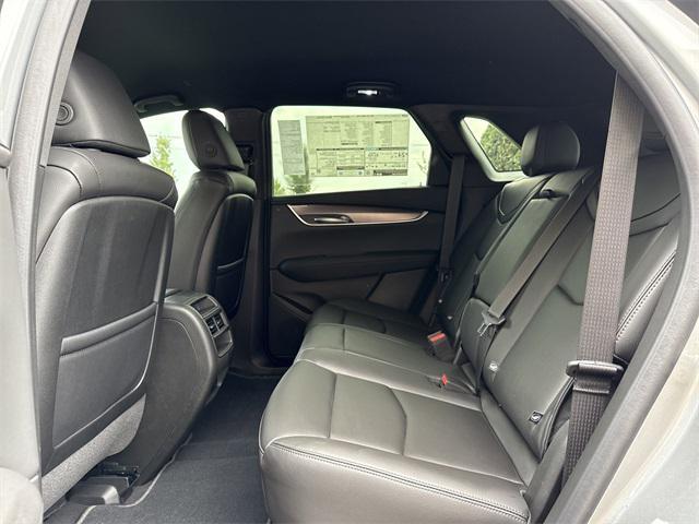 new 2025 Cadillac XT5 car, priced at $45,790