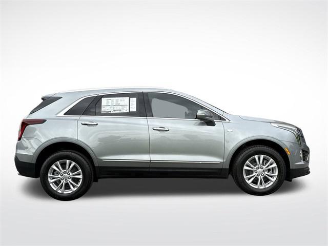new 2025 Cadillac XT5 car, priced at $45,790