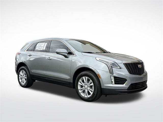 new 2025 Cadillac XT5 car, priced at $45,790