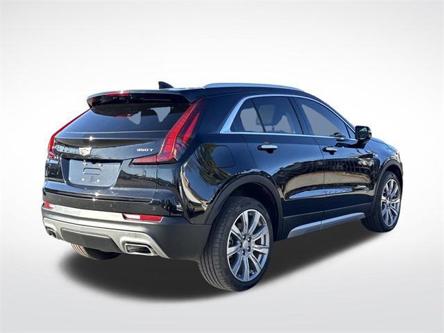 used 2022 Cadillac XT4 car, priced at $23,525