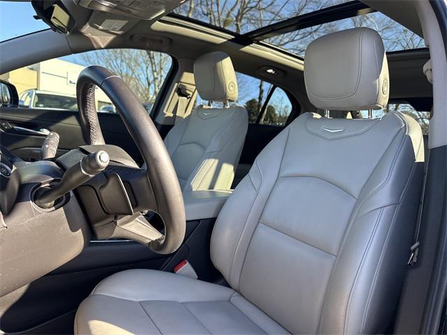 used 2022 Cadillac XT4 car, priced at $23,525