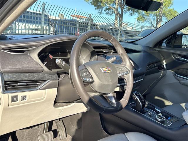 used 2022 Cadillac XT4 car, priced at $23,525