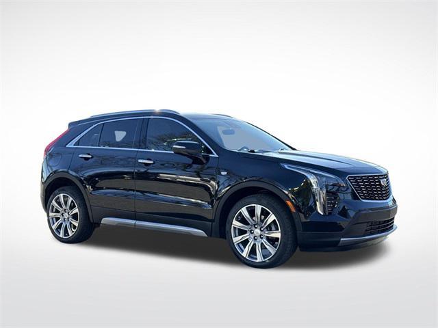 used 2022 Cadillac XT4 car, priced at $23,525