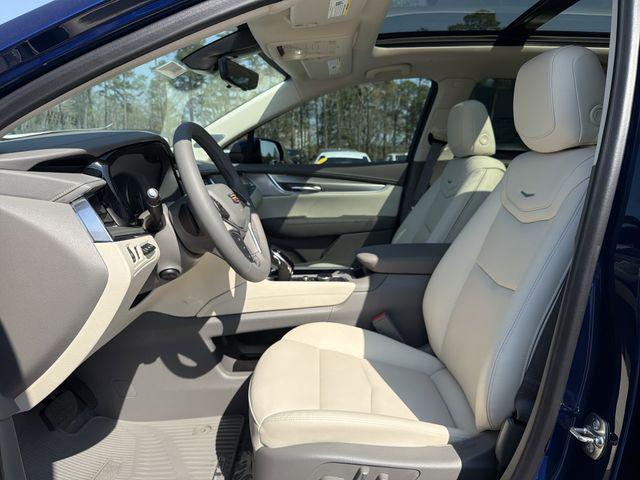 new 2026 Cadillac XT5 car, priced at $56,315