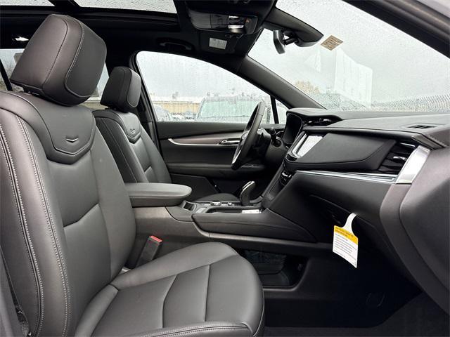 new 2025 Cadillac XT6 car, priced at $51,915