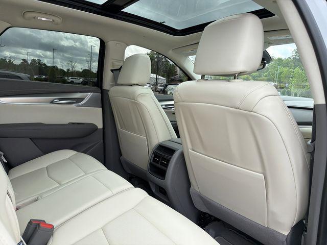 used 2025 Cadillac XT5 car, priced at $40,877