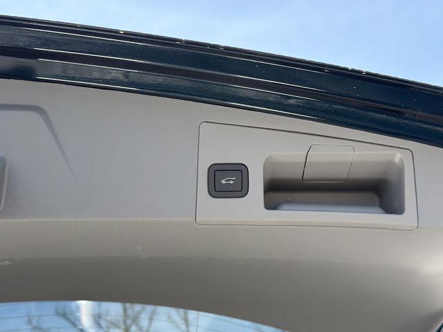 new 2026 Cadillac XT5 car