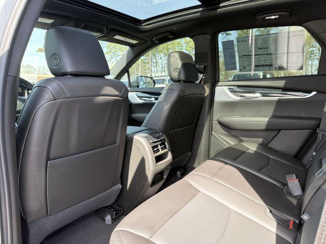 new 2026 Cadillac XT5 car