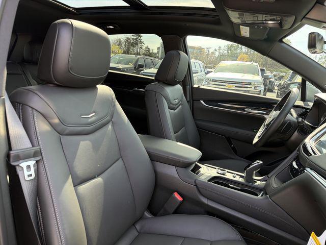 new 2026 Cadillac XT5 car