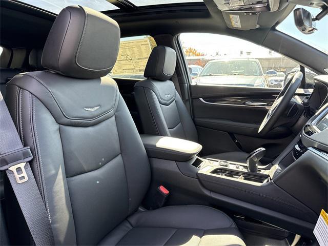 new 2026 Cadillac XT5 car, priced at $61,520