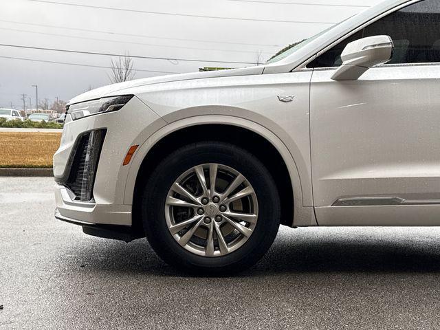new 2025 Cadillac XT6 car, priced at $52,389