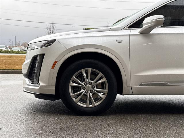 new 2025 Cadillac XT6 car, priced at $52,389