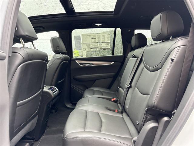 new 2025 Cadillac XT6 car, priced at $52,389