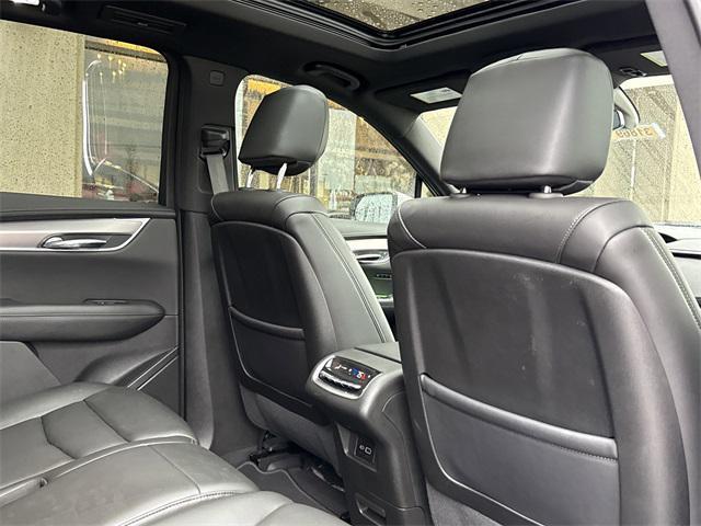 new 2025 Cadillac XT6 car, priced at $52,389