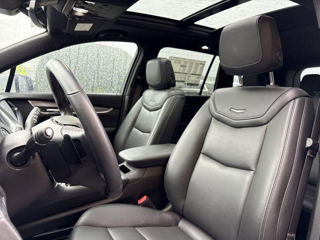 new 2025 Cadillac XT6 car, priced at $52,389