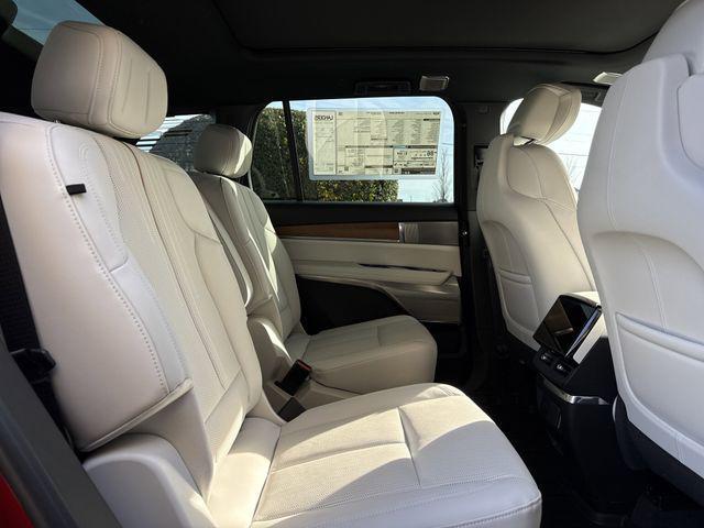 new 2026 Cadillac VISTIQ car, priced at $81,465