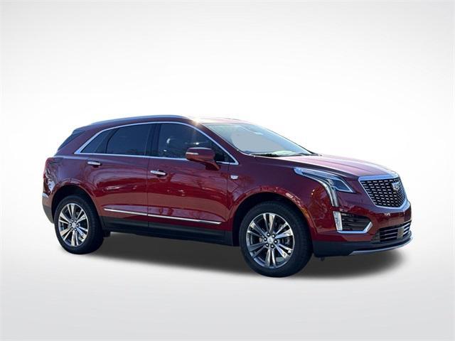 new 2025 Cadillac XT5 car, priced at $60,720