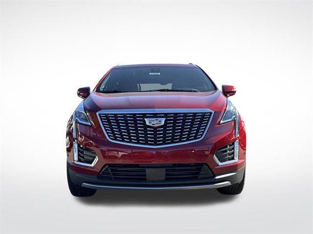new 2025 Cadillac XT5 car, priced at $60,720