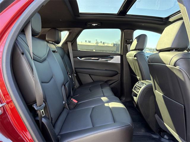 new 2025 Cadillac XT5 car, priced at $60,720