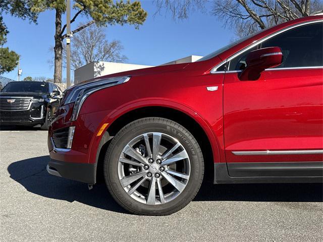 new 2025 Cadillac XT5 car, priced at $60,720