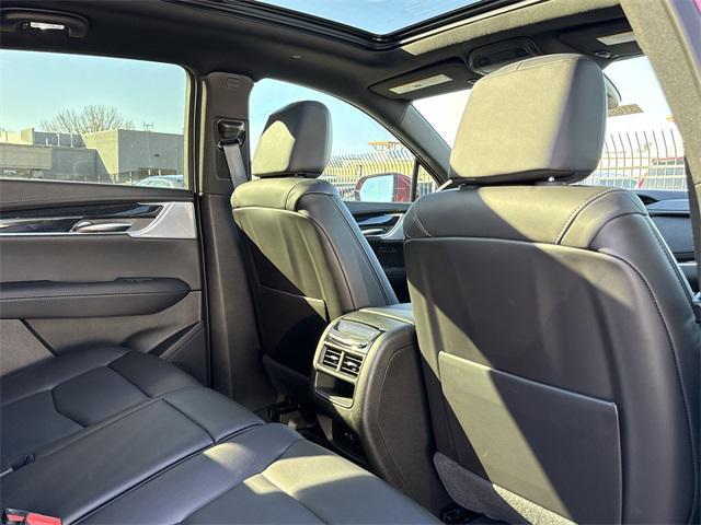 new 2025 Cadillac XT5 car, priced at $60,720