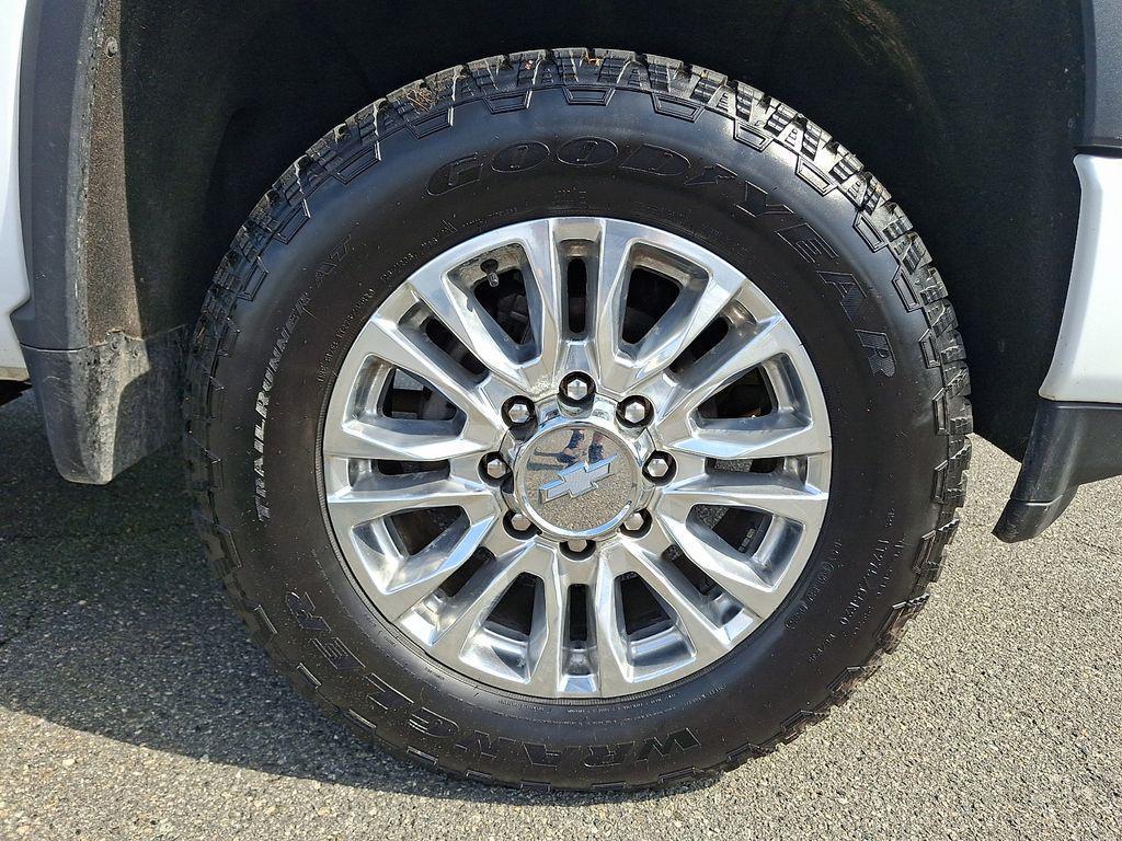 used 2020 Chevrolet Silverado 2500 car, priced at $52,000