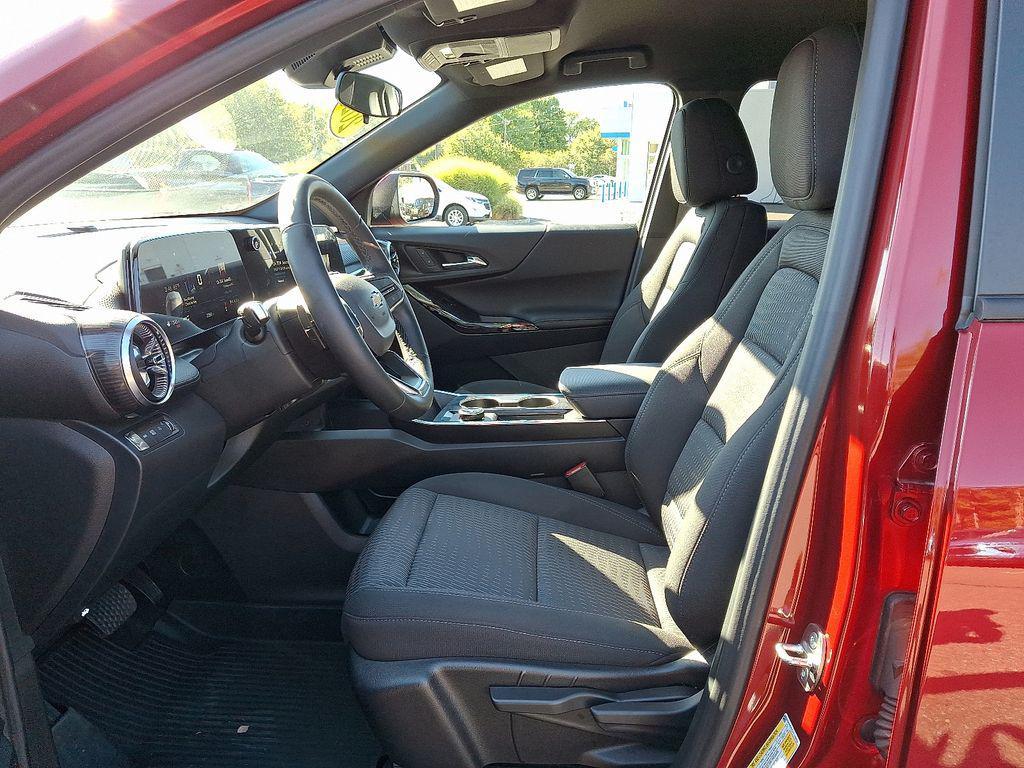 used 2026 Chevrolet Equinox car, priced at $31,477