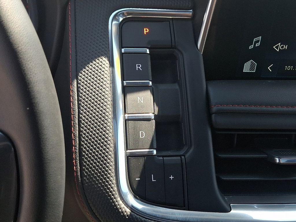 used 2024 Chevrolet Tahoe car, priced at $63,997