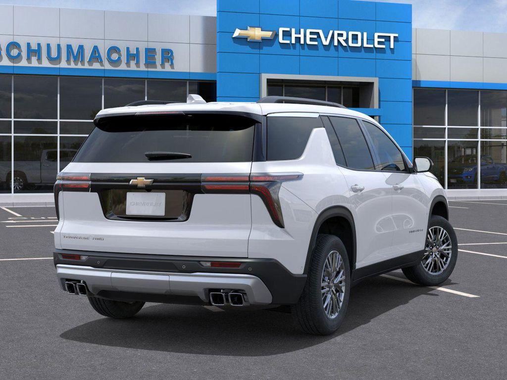 new 2026 Chevrolet Traverse car, priced at $45,220
