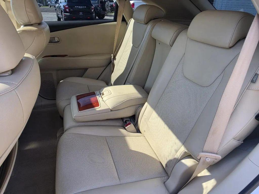Lexus RX view 14