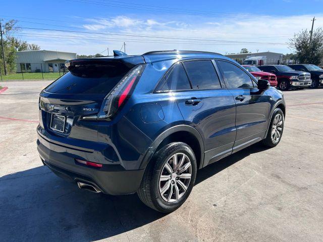 used 2021 Cadillac XT4 car, priced at $17,999