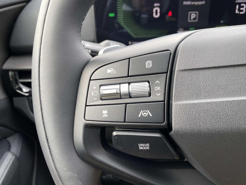 new 2026 Kia Sportage Plug-In Hybrid car, priced at $39,155