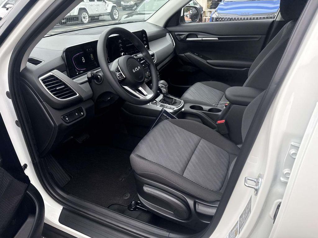 new 2026 Kia Seltos car, priced at $25,680