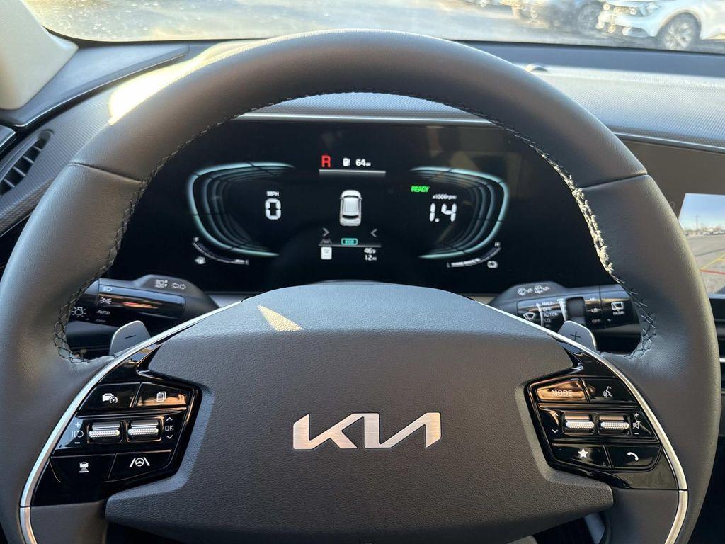 new 2026 Kia Niro car, priced at $30,285