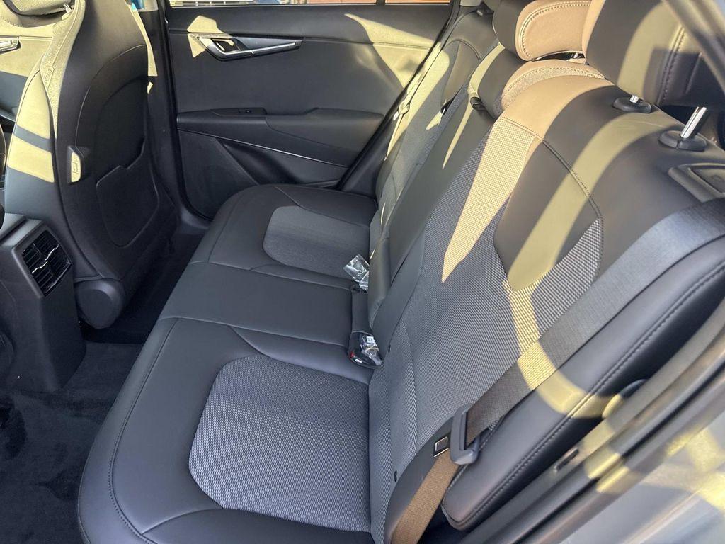 new 2026 Kia Niro car, priced at $30,285