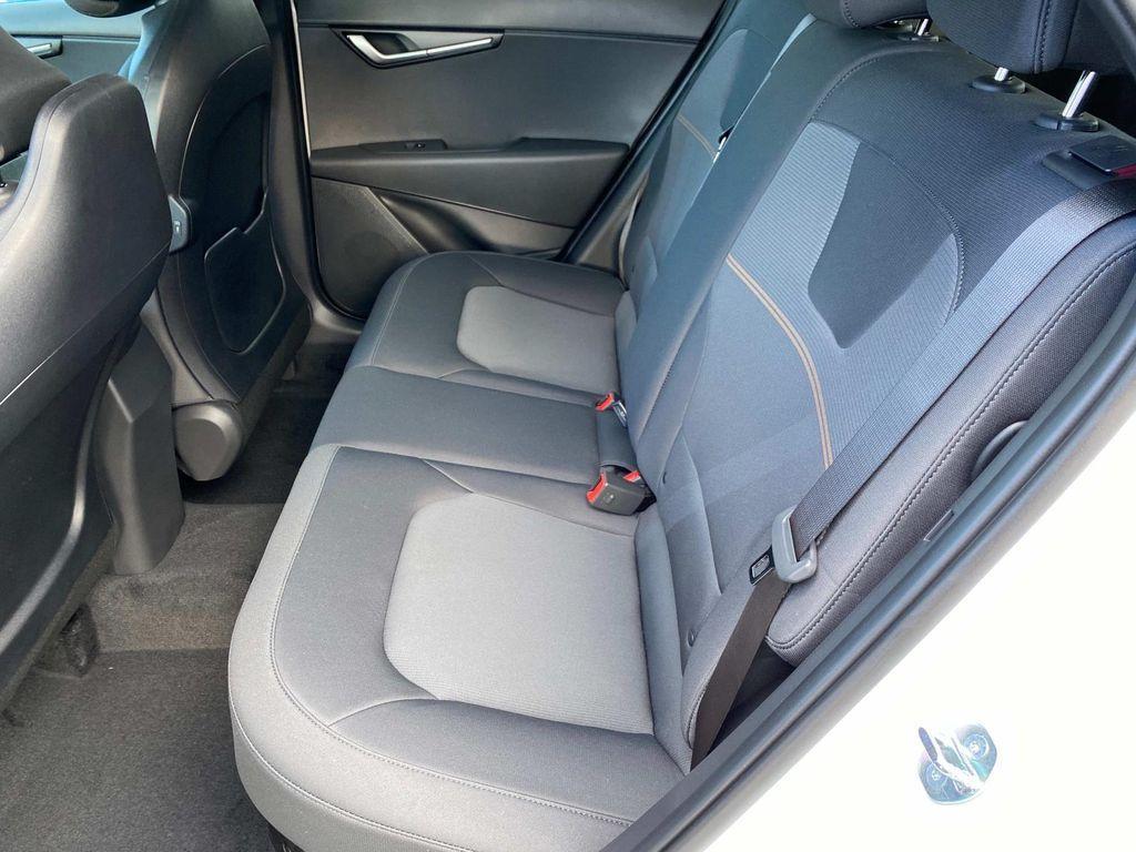 new 2025 Kia Niro car, priced at $26,135