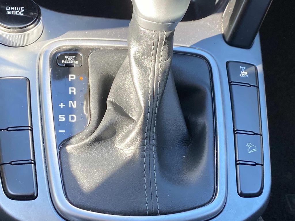 used 2024 Kia Seltos car, priced at $20,421